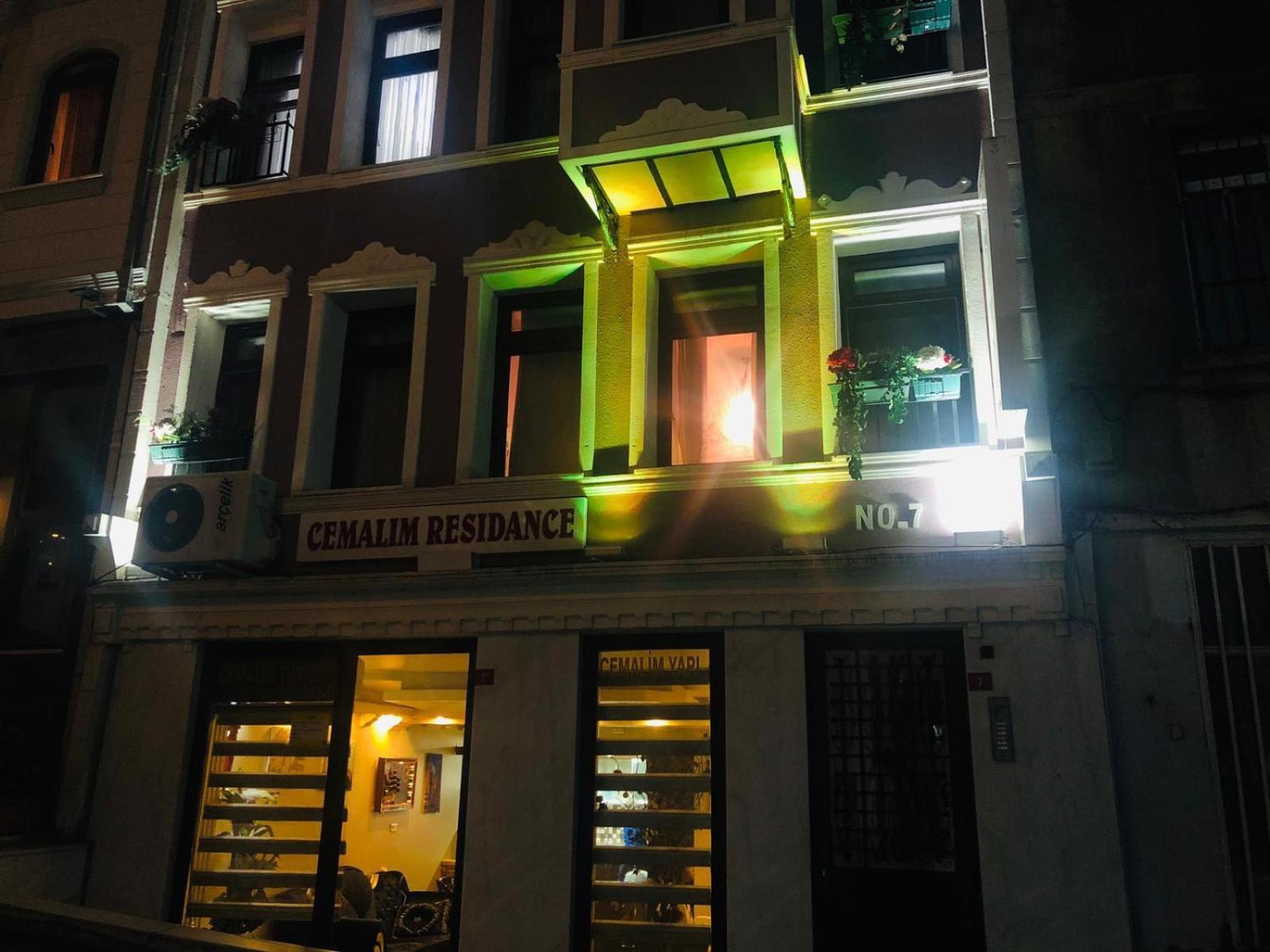 Taksim Cmlm Suit 이스탄불 외부 사진